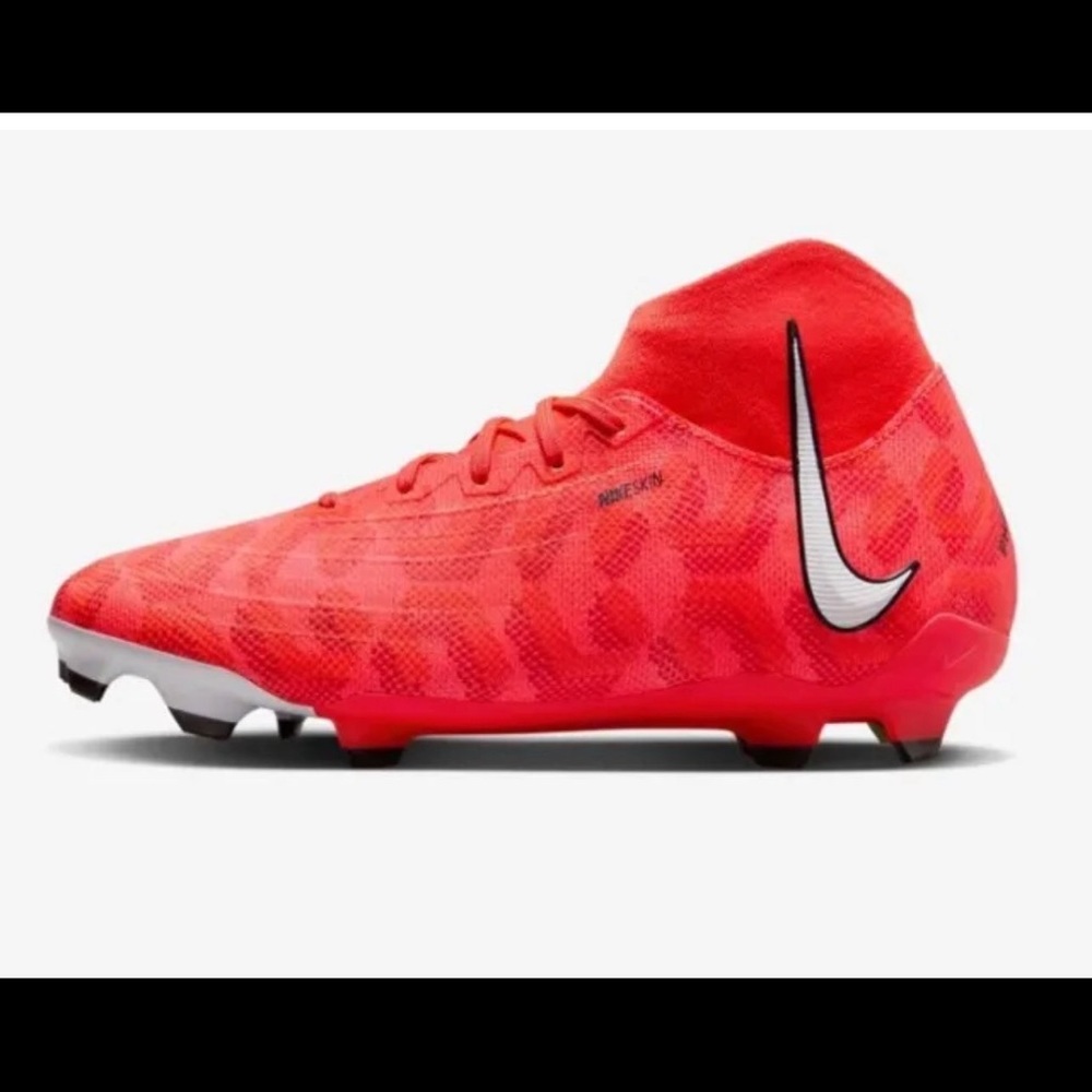Nike Phantom Luna FG Soccer Ready Pack Bright Crimson FN8406-600